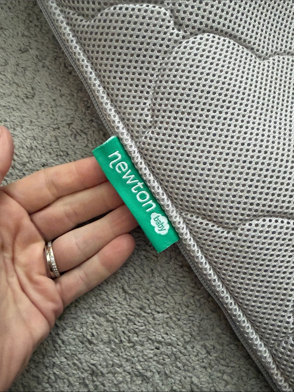 Newton waterproof Mattress Cover
